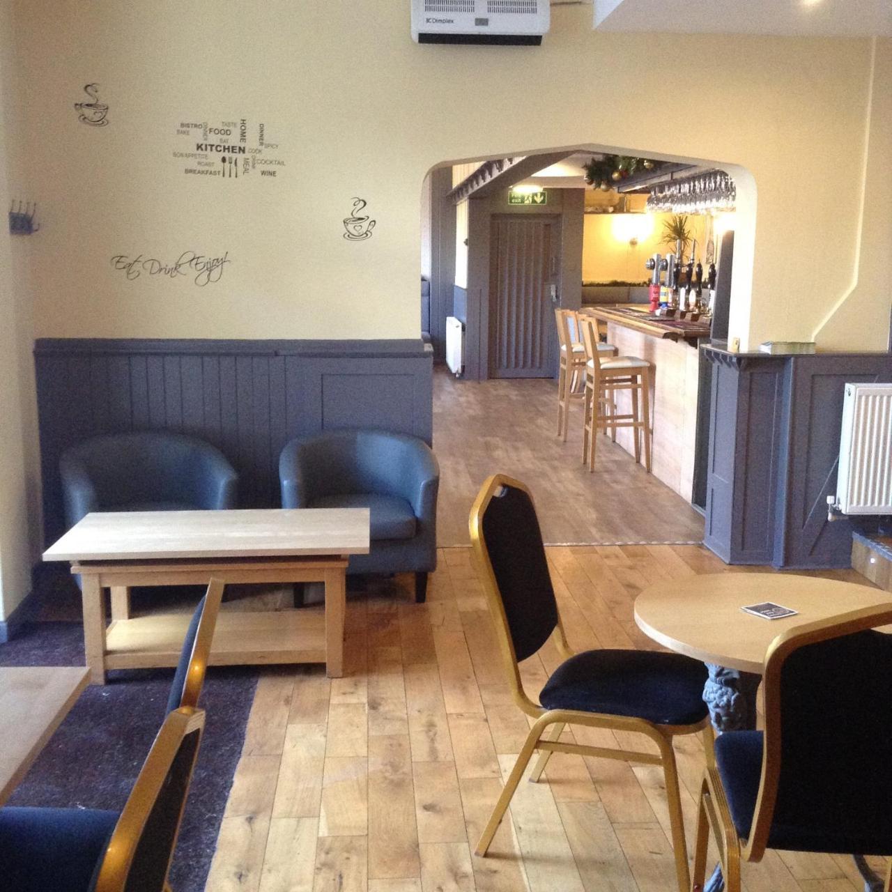 The Bear On The Square 3* Millom